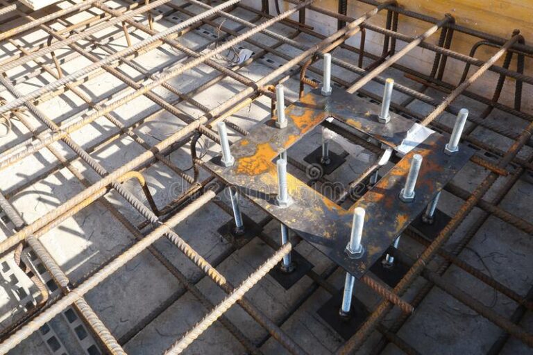 construction-site-building-steel-structure-plates-anchor-bolts-mounting-columns-reinforced-concrete-foundation-172928806